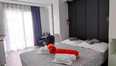 Anita Apartments - Photo 2
