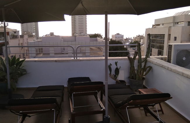 TLV Suites Triplex Penthouse With pool - Foto 25
