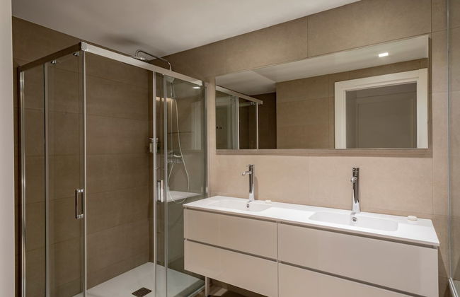 Europa Apartments - Photo 37