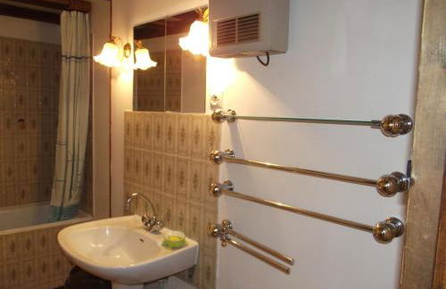 Maison typique à coté d'une église du XIIeme - Foto 10