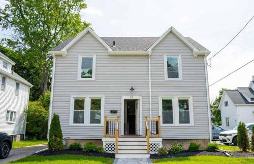 Jefferson & Grounds 3BR Steps from HWS and Hot Tub - Foto 2