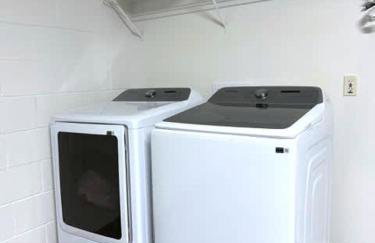 Beautiful South-Facing Pool Home in Southern Dunes - Foto 36