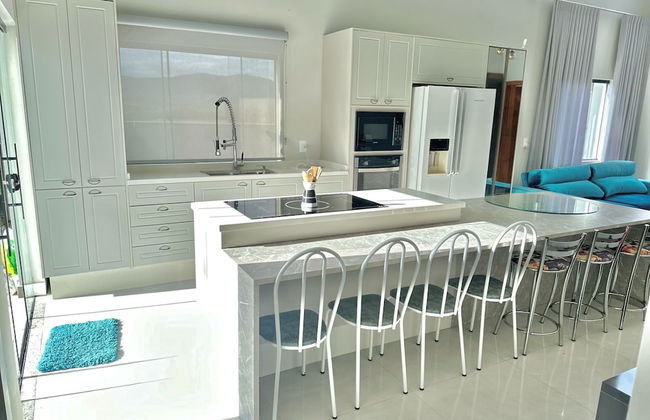 Casa luxuosa De Piscina e Hidromassagem - Photo 13