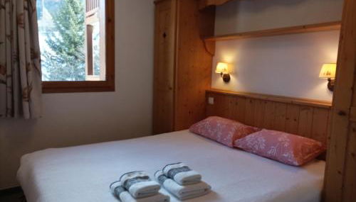 Résidence Les Alpages 4 étoiles - Appartement 4 personnes - Piscine, Hammam, Sauna, Jacuzzi - ValCenis 73480 - Foto 4