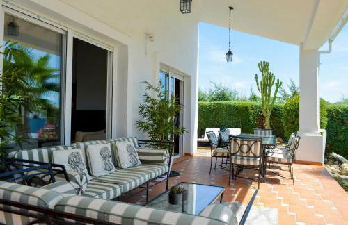 Villa Bendex Estepona Costa Del Sol - Photo 52