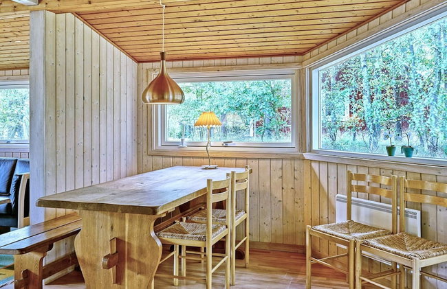 Cozy Holiday Home in Aakirkeby Bornholm near Sea - Foto 7