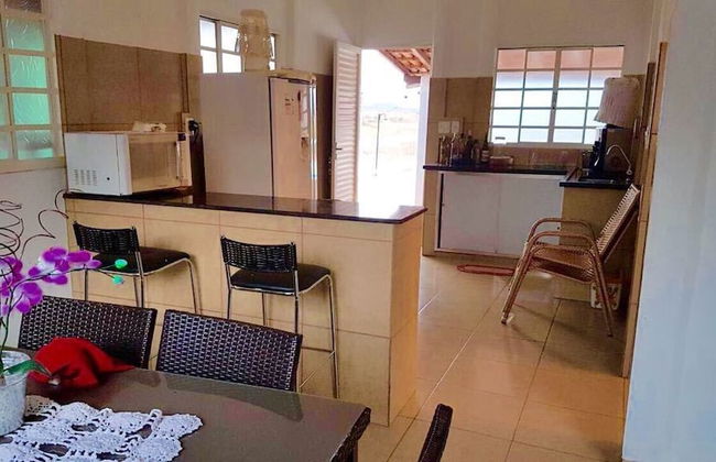 Oasis do Lago - Casa para 20 pessoas com 6 quartos - Foto 6