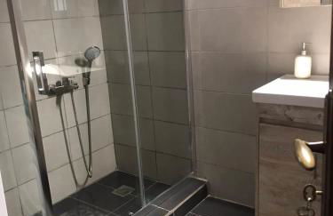 Μονοκατοικία με θέα τη Χώρα - Photo 6