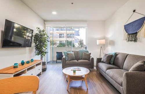 Spacious 2BDR in SM - 5 minutes walk to the beach! - Foto 3