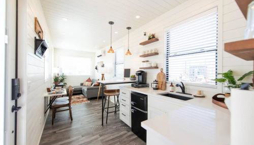 New Longhorn Stunning Container Home-in Alpine - Foto 4