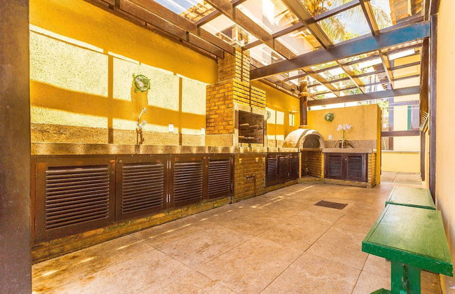 Casa com Cinco Quartos Pé na Areia - Foto 47