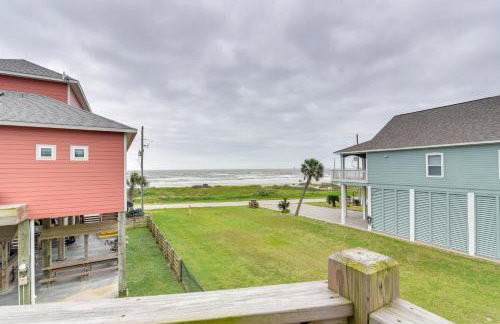 Luxe Crystal Beach Retreat with Views! Walk to Shore - Foto 25