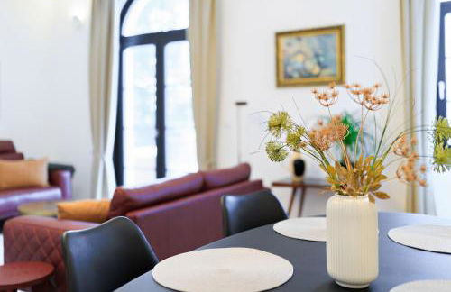 5 Sterne Ferienwohnung Schlossplatz - Sachsen Vogtland Erzgebirge 6 Personen 3 SZ Sauna Kamin - Foto 2