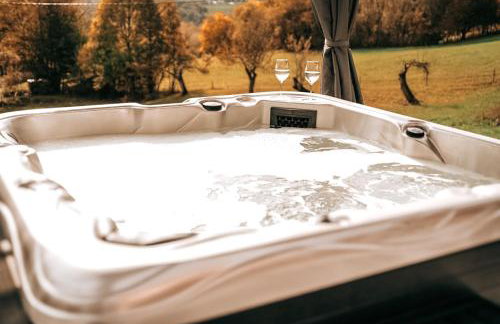 Zachód Beskidu domek z Jacuzzi na wyłączność - Foto 1