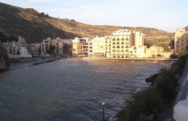 Sea and Country View 1st Floor Apartment - Foto 12