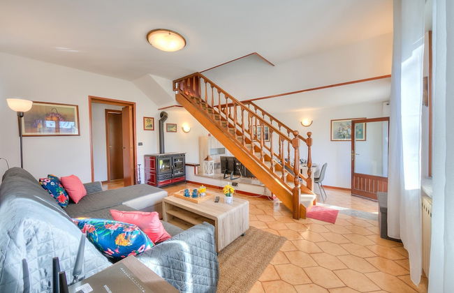 Cedar House Villa Few Minutes From Lake - Foto 5