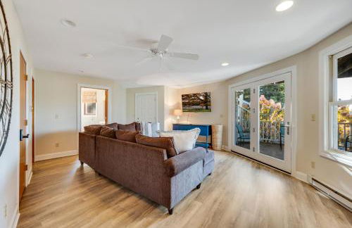 The Goat and Cherry - Dogs, Fire Pit & Hot Tub, Escape to Sister Bay! - Foto 62