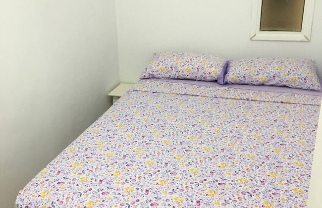 2 Bd Apartment With Stunning View - Photo 2