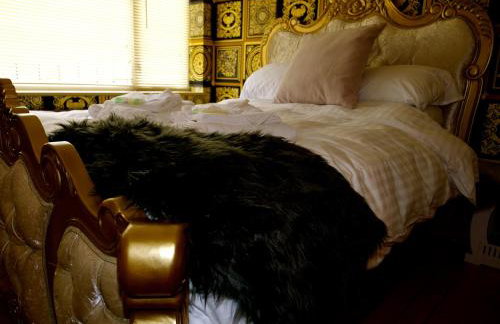 Deluxe 4 5 Bed Hot Tub Cinema Room 15 - Photo 17