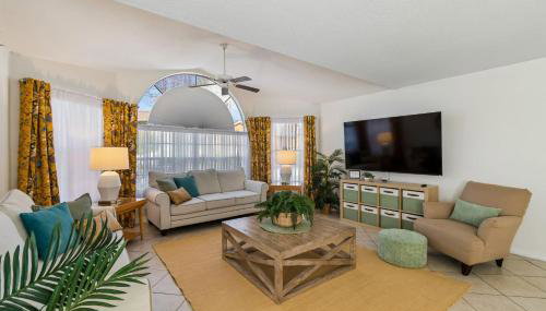 NEAR DIS & Sleeps 10! TWO King Master BR Suites, Bunks For The Kids, Private Patio, NO Steps, Pool, LOW Rates! - Foto 5