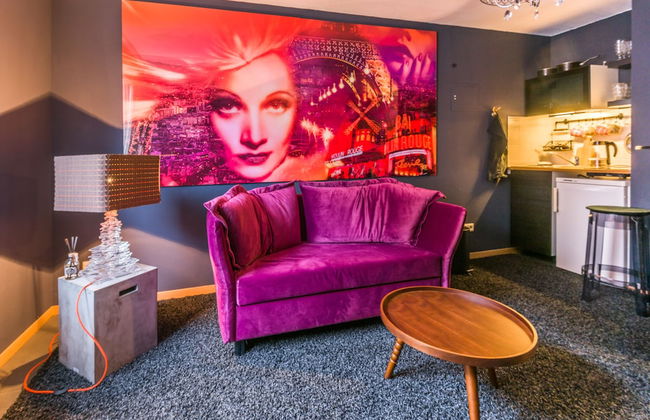 Little Savoy - Photo 1