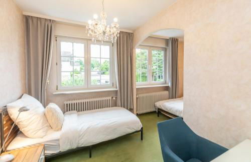 Haus mit großen Garten - Foto 3