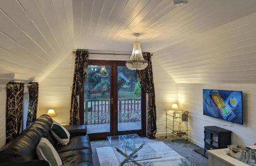 Morrigan 7-Hot Tub-Pet Friendly-Boutique-Perthshire-Families - Photo 14