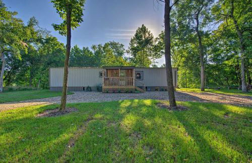 Unique Creekside Escape - Enjoy On-Site Goats! - Foto 12