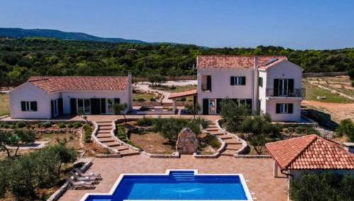 Villa Luisa Pucisca - 2 Häuser, 6 Schlafzimmer Insel Brac - Pool, Grill, Kamin, Tischtennis, Boccia - Foto 5