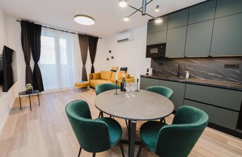 Koi Deluxe, Urban Two Bedroom Oasis - Foto 16