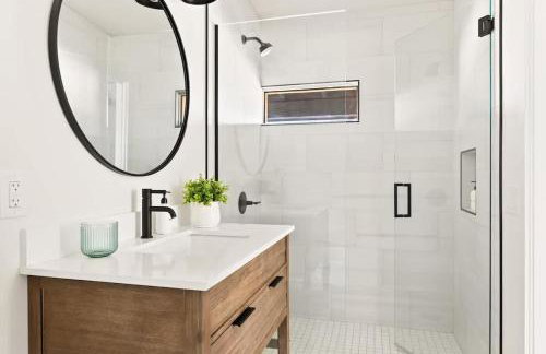 The Raven By The Cohost Company - Foto 78