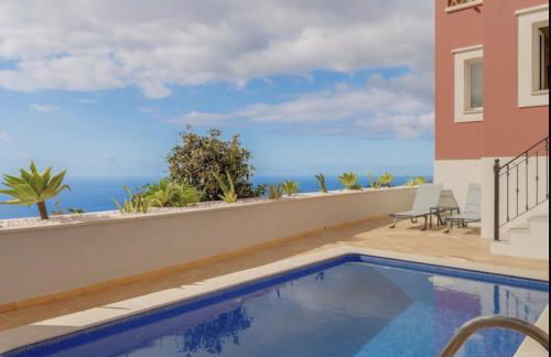 Luxury Villa Pembe Palheiro Village by Holiday Rental Madeira - Foto 2