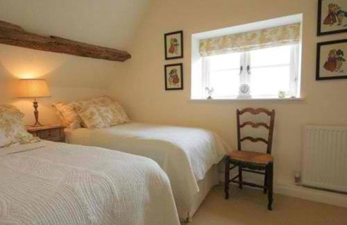 Lime Cottage in the Heart of the Cotswolds. - Photo 8