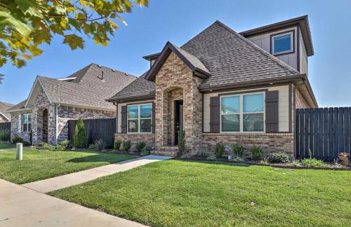 Fayetteville House Pool Access and Gas Grill! - Foto 1