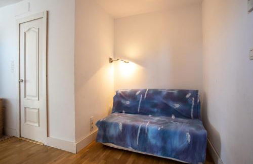 Apartamento en primera línea de playa con piscina - Photo 4