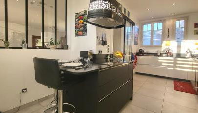 Konforta : Paisible maison d'été avec grand jardin - Foto 2