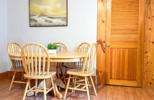 Manchester -Queen beds - Mins to MHT - W/D in Unit - Foto 37