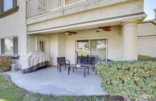 Patio and Pool Access Stunning Palm Desert Townhome - Foto 20