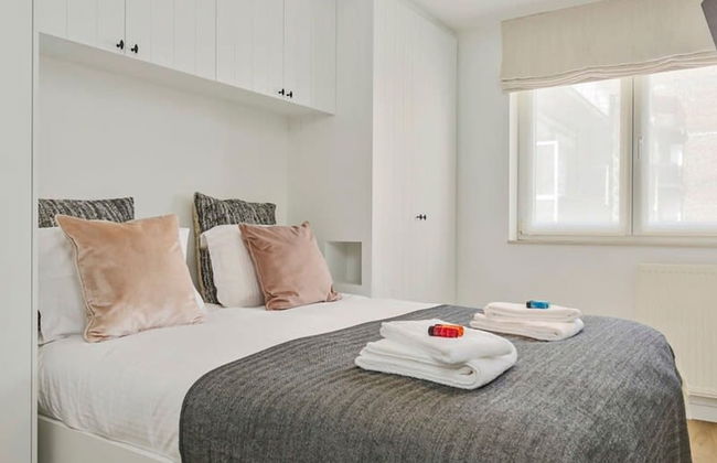 Stunning Modern Apartment With Large Terrace - Foto 6