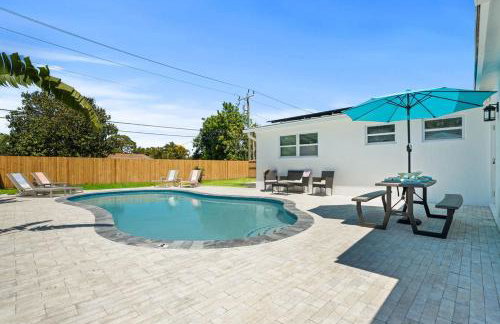 East Coast Oasis- Heated Pool & Park Your Boat! - Foto 17