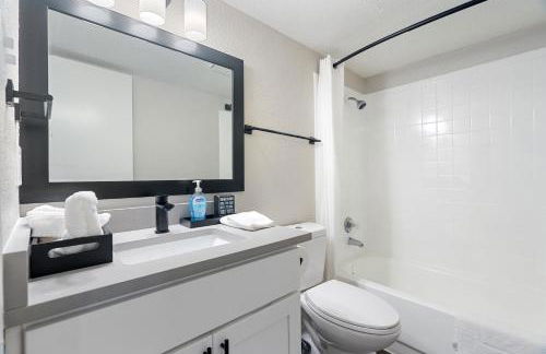 Furnished Apartments in University Hills - Foto 34