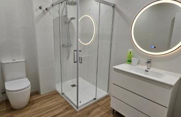 Apartamentos en el centro - Plaza de Amboage - WIFI - Foto 73