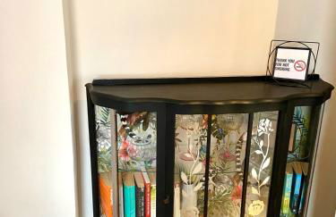 No 3, apartment in the heart of Bridport, Dorset - Photo 20