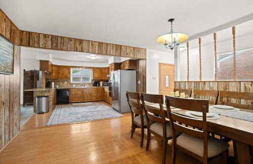 Charming Home Near Target and Parks 2 Bathrooms - Foto 31