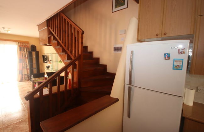 2 Bedroom House near Tombs of the Kings - Photo 28