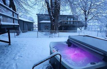 Hot Tub and Spacious Backyard Close to Lake! - Foto 19