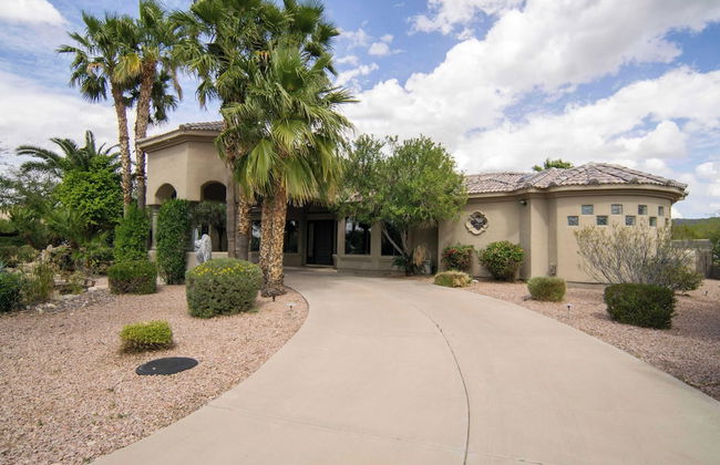 Arcadia by Avantstay Breathtaking Oasis in Scottsdale w/ Pool, Hot Tub & Game Room - Foto 35