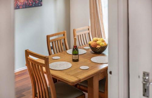 3BR Home Garden & Free Parking - New Malden - Foto 37