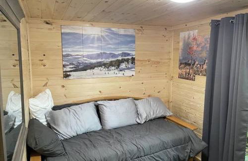 Creekside 3 bedroom 2 bath cabin on private creek - Foto 2