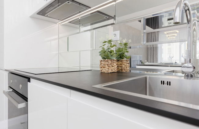 Elegant Apartment Warsaw by Renters - Photo 23